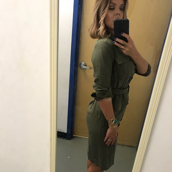 Gorgeous comfy button military dress J. Crew size0 - Picture 4 of 6